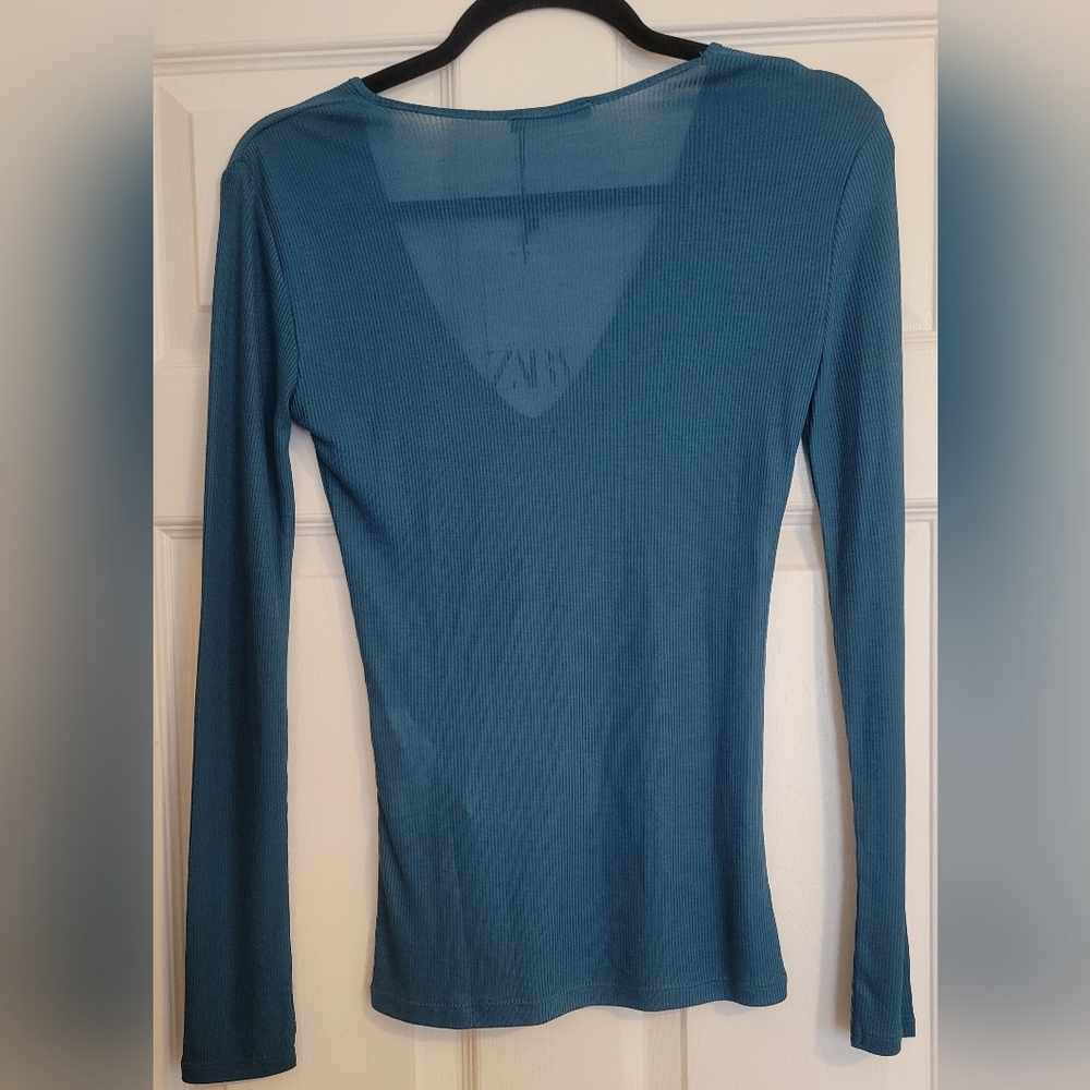 NWT. Zara Teal V-Neck Long Sleeve Top. Size S. - Picture 2 of 6